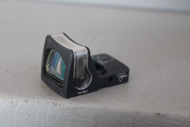 **POLICE TRADE** TRIJICON RMR04 OPTIC