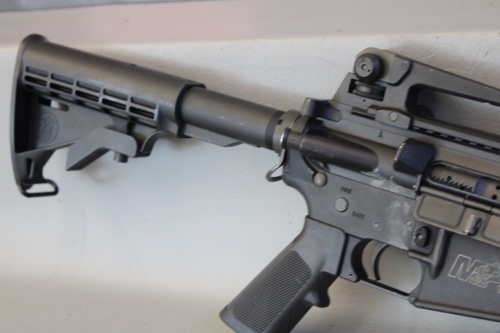 **POLICE TRADE** SMITH & WESSON M&P-15 5.56MM 1/9 TWIST A-POST